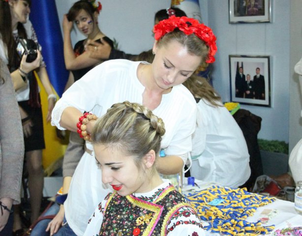 Патріотичний благодійний ярмарок 1 жовтня 2014