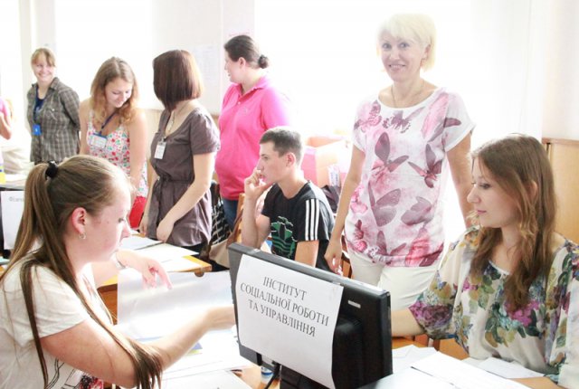 Вступна кампанія 2014. День перший.