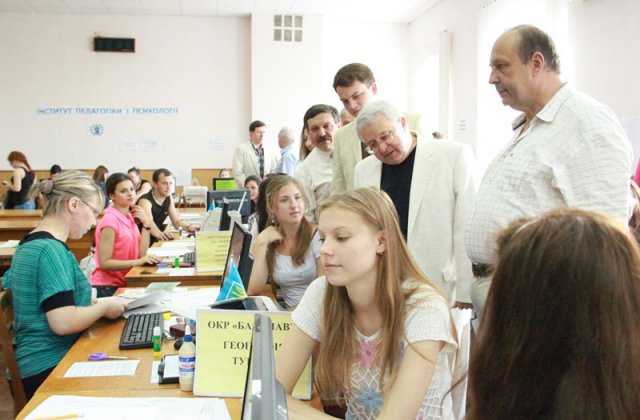 Вступна кампанія 2014. День перший.