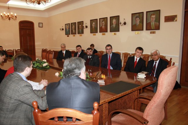 Відкрита лекція Раві Захаріса в НПУ 24 листопада 2014