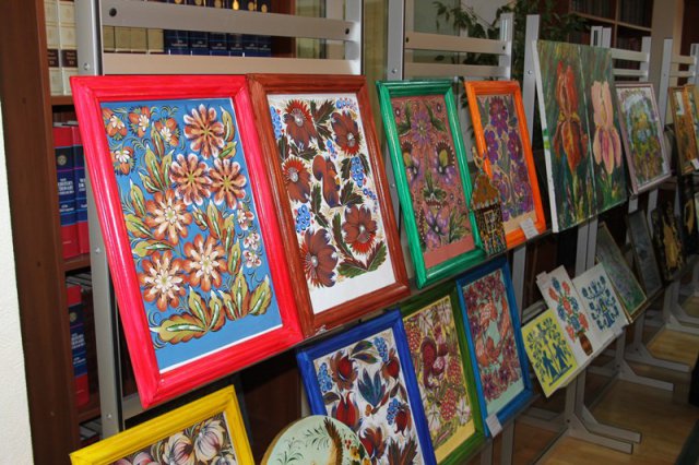 Виставка технічної та декоративної творчості студентів і викладачів, грудень 2014