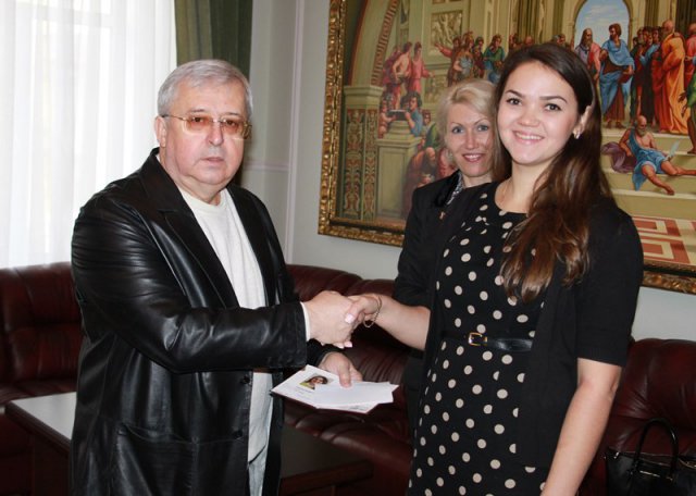 Ректор вручив дипломи подвійного зразка 5 грудня 2014