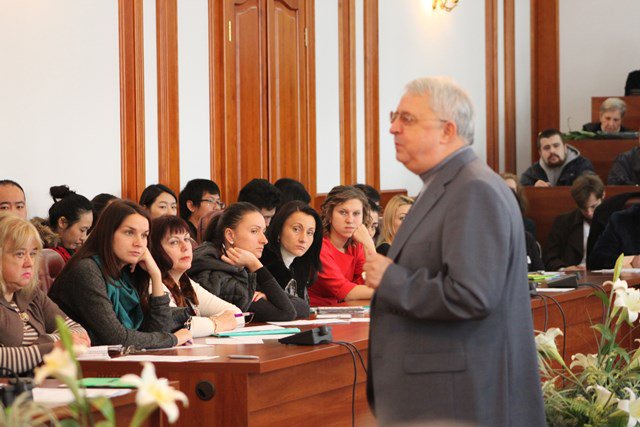 Зустріч ректора з аспірантами першого року навчання 3.11.2015