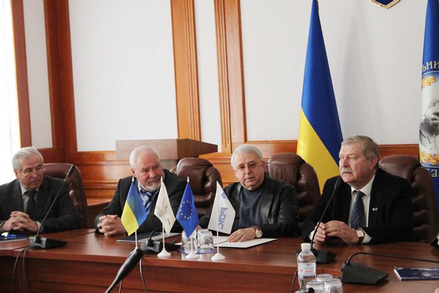 Підписання угоди з Університетом КРОК 4.11.2015