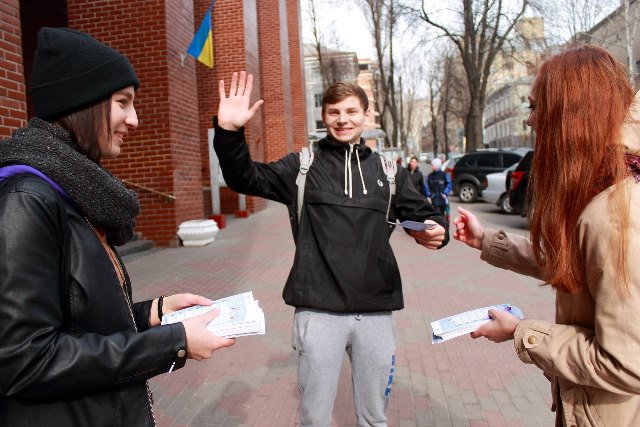 Драгоманівці організували акцію до дня солідарності з людьми хворими на епілепсію