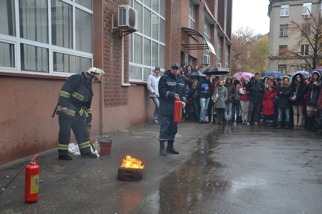 Для драгоманівців провели інструктаж з питань пожежної та техногенної безпеки