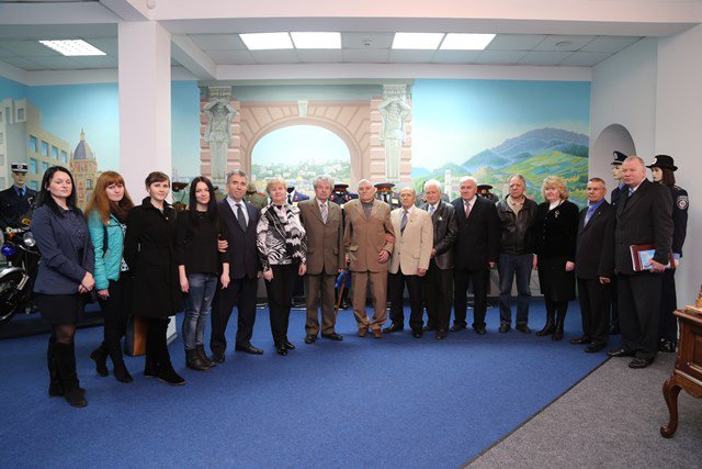 Волонтери і ветерани разом