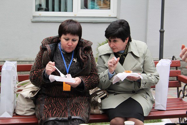 Благодійний ярмарок Драгоманівська родина