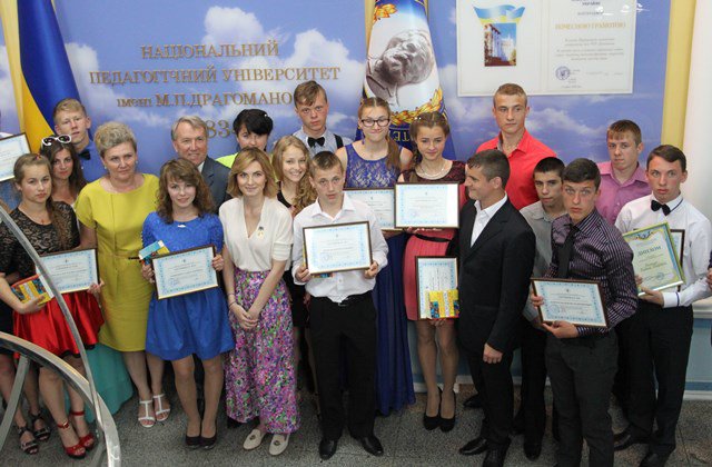 Вручення сертифікатів випускникам підготовчого відділення