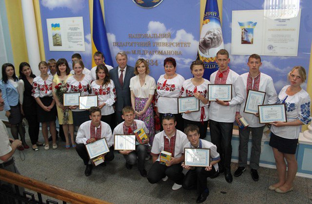 Вручення сертифікатів випускникам підготовчого відділення