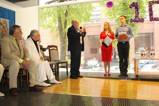 ІФОН 10 років