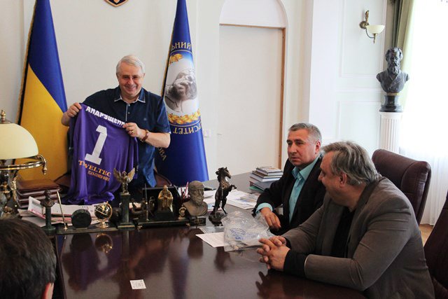 Угода з футзальним клубом Київ