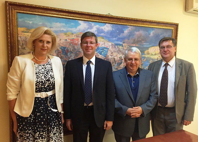 Зустріч у Посольстві Литви 9.09.2015