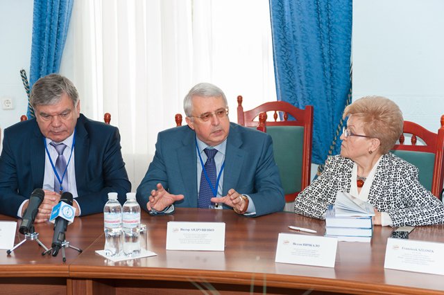 Прес-конференція українських і польських науковців 15.09.2015