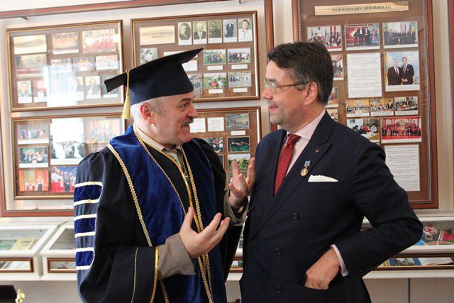 Почесний доктор НПУ – Кароль Карський 2.10.2015