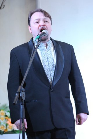 Драгоманівці привітали жінок з 8 Березня 