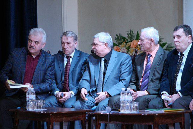 Звітна наукова конференція викладачів НПУ 15.03.2016