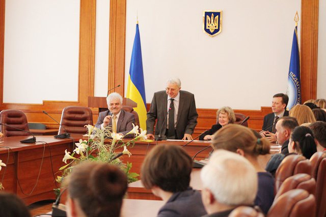 У НПУ змагаються студенти-політологи