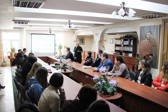 НПУ відвідала професорка з Латвії 