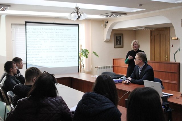 НПУ відвідала професорка з Латвії 