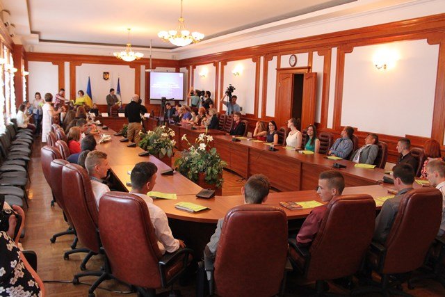 У НПУ відбувся форум «Освітній простір для дітей сиріт» з нагоди міжнародного Дня захисту дітей