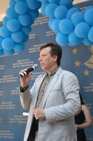 У НПУ грандіозний випуск 2016 