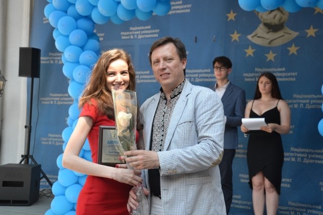 У НПУ грандіозний випуск 2016 