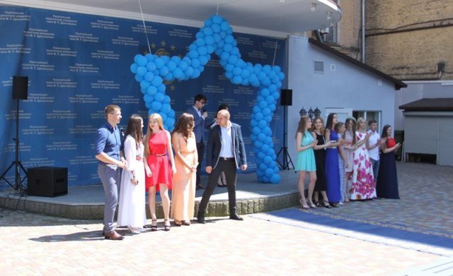 У НПУ грандіозний випуск 2016 