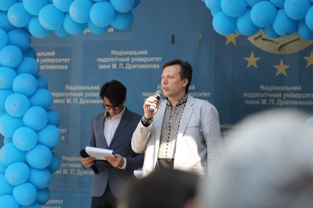 У НПУ грандіозний випуск 2016 