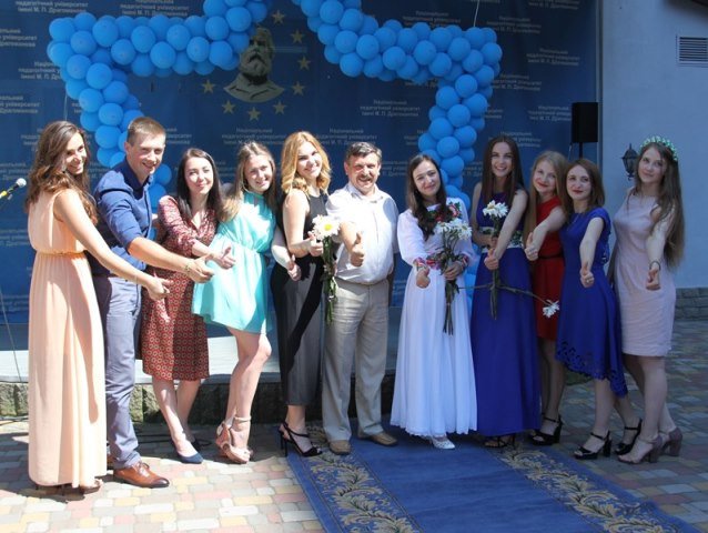 У НПУ грандіозний випуск 2016 