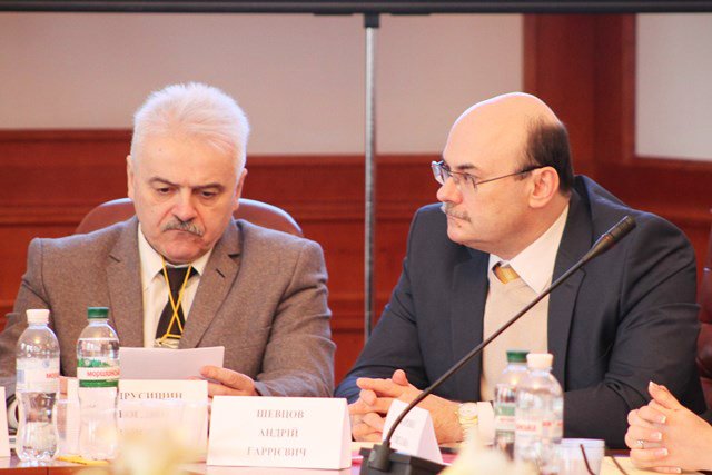 У НПУ обговорювали формування державної освітньої політики