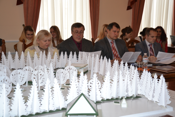 Доповідачі про макет