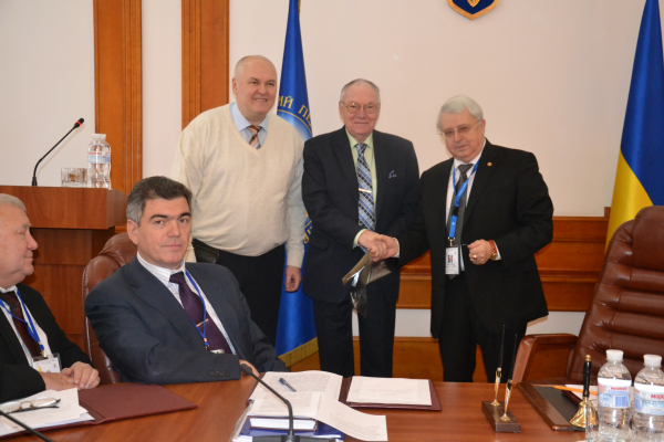 Народна шана українським науковцям