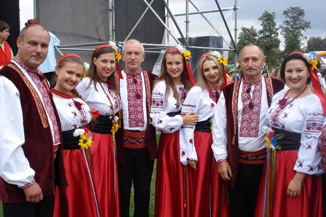 336243 419042584821329_1391213013_o