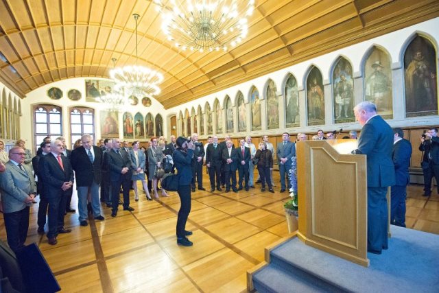 9245 233_Joppen_sRGB