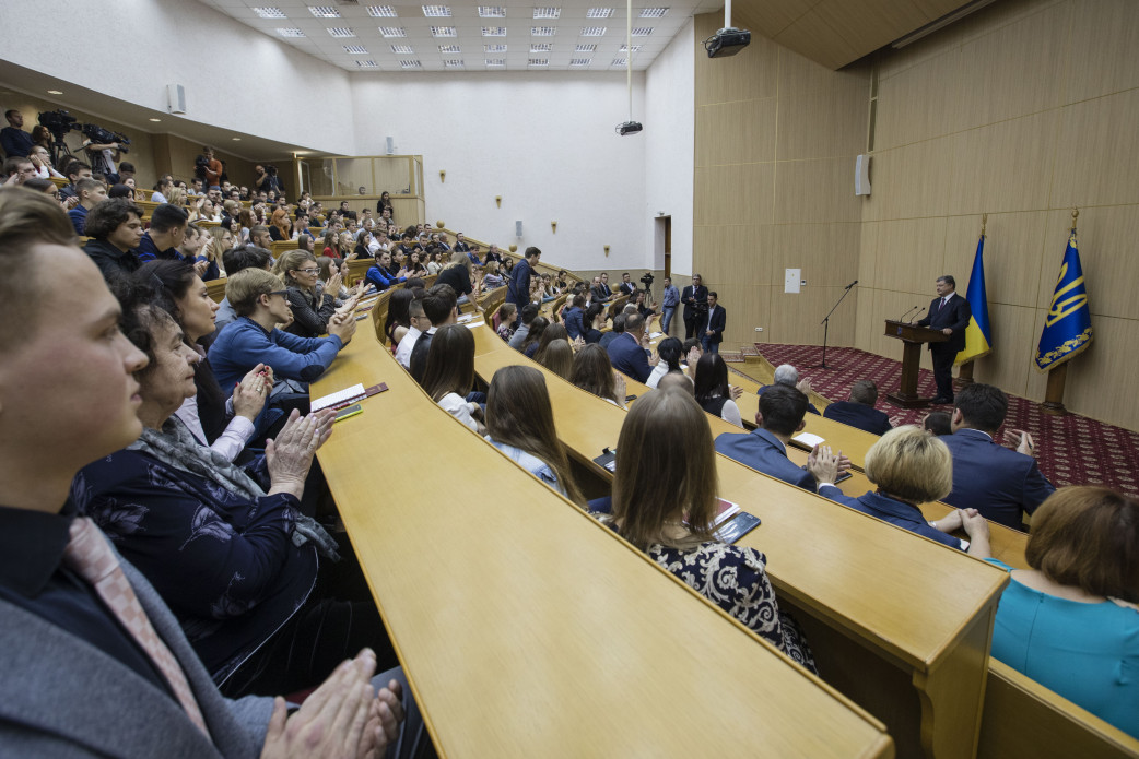 0dfcaff2bb06afa72463b581a48d98e6 1475750792 extra large