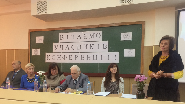 9878632437898745434223